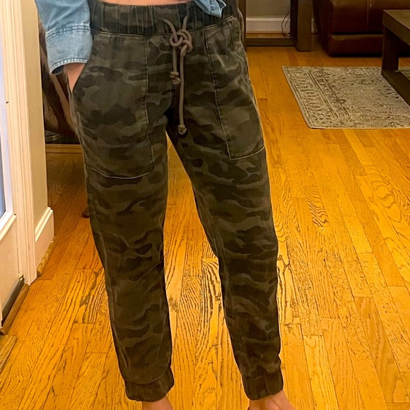 Cloth and stone xs - Picture 1 of 3